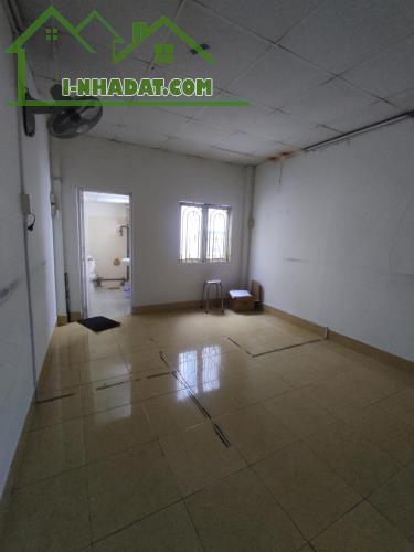 Nhà 2 tầng (3.5x19) 3 phòng ngủ, mặt tiền đường số 27 sát chợ Tân Quy Quận 7 chỉ 9.8 tỷ - 2