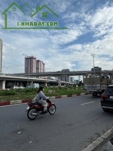 SIÊU HIẾM 2 MẶT PHỐ NGUYỄN HOÀNG - 8 TẦNG, KINH DOANH SIÊU ĐỈNH
