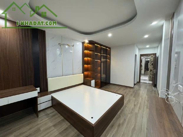 SIÊU HIẾM 2 MẶT PHỐ NGUYỄN HOÀNG - 8 TẦNG, KINH DOANH SIÊU ĐỈNH - 1