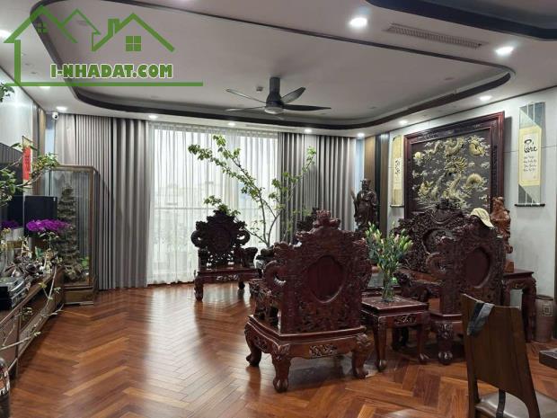 🏡 MẶT PHỐ HOÀN KIẾM - 120M² x MT 5,5M²  💰 GIÁ: 45 TỶ 💰 ( SỔ ĐỎ CHÍNH CHỦ ) - 1