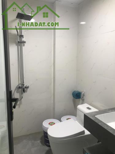 Bán nhà 🏠 Phúc Lợi, Long Biên 32 m2 5 tầng 1 tum . Rao 6,6 tỉ - 3