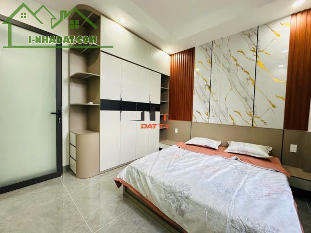 Nhà 2 tầng full nội thất mặt tiền Ung Văn Khiêm phường Eatam gần ĐH Tây Nguyên - 2