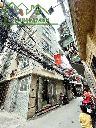 Lô góc đẹp 2 mặt thoáng 30m ra phố Thái Thịnh Đống Đa ngõ to thông nhau 22m2 4T MT 4.1m
