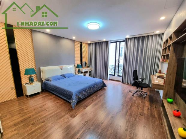 Khu Đô Thị Mới Đại Kim 75m2 - 5 Tầng - Hơn 20 tỷ - 3 Làn Ô tô tránh, Vỉa hè rộng. - 4