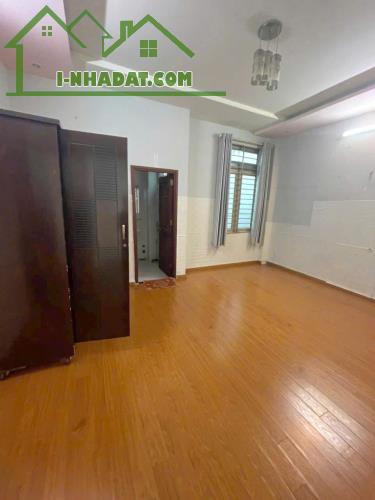 ✅ ✅ Nhà cho thuê gần Trường Cao Đẵng Điện Lực- tx 33  phường Thạnh Xuân quận 12 
👉 Đường - 2