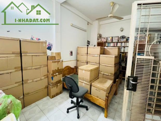 BÁN NHÀ 3 TẦNG HUỲNH TẤN PHÁT – GẦN PHÚ MỸ HƯNG – XE HƠI ĐỖ CỬA – CHỈ 8.4 TỶ - 1
