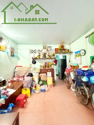 Bán nhà khu vip Q1,  ngay phố Bùi Viện, ngang lớn 5.4m ×12m chỉ 11ty TL - 1