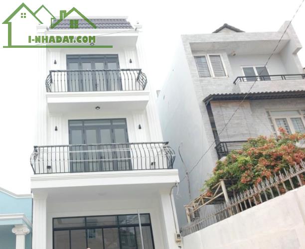 Bán nhà 3 tầng, 85m2, oto ngủ trong nhà, 50m ra Kha Vạn Cân,Thủ Đức.