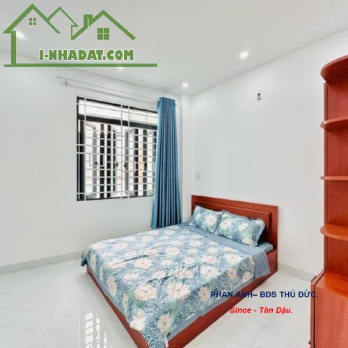 🔥 Bán Nhà Phố Liền Kề Lê Văn Thịnh, Quận 2 _ Không Qui Hoạch _ Hẻm Xe Hơi _ 2 tầng 2 pn
