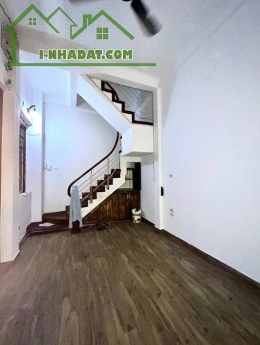 LÔ GÓC KIM MÃ 2 MẶT NGÕ ÔTÔ  KINH DOANH ĐỈNH GIÁ 13 TỶ MẶT TIỀN 9M - 3