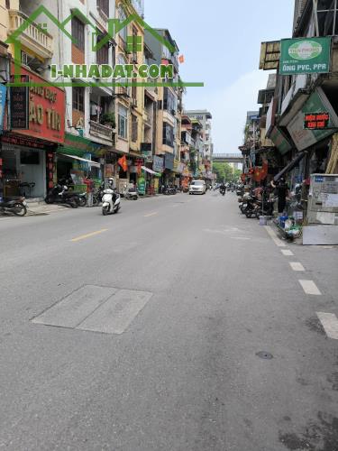 NHÀ MẶT PHỐ CHIẾN THẮNG, HÀ ĐÔNG, 2 THOÁNG,, VỈA HÈ, Ô TÔ TRÁNH, KD ĐỈNH, XÂY TÒA VP ĐẸP.