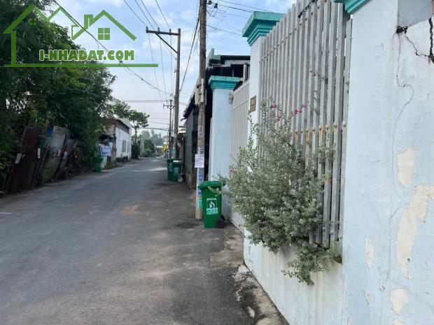 Bán Gấp Nhà 96m2 Đường Nhựa 7m gần Chợ Việt Kiều giá 620 Triệu có SHR - 1