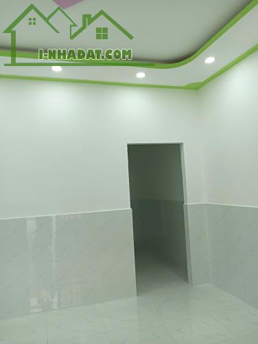 NHÀ SỔ HỒNG RIÊNG C4 70M2 HẺM Ô TÔ THÔNG ẤP 1 ĐÔNG THẠNH HÓC MÔN GIÁ 2TỶ 650 BỚT LỘC.   - - 1