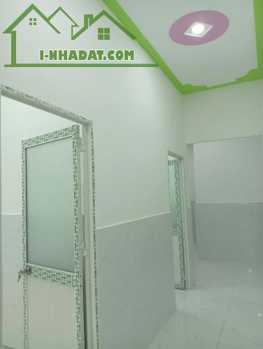 NHÀ SỔ HỒNG RIÊNG C4 70M2 HẺM Ô TÔ THÔNG ẤP 1 ĐÔNG THẠNH HÓC MÔN GIÁ 2TỶ 650 BỚT LỘC.   - - 3
