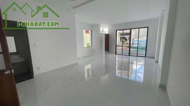 Cho thuê nhà Căn góc 2 MT Thạch Lam, Phú Thạnh, Tân Phú - 1