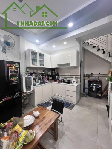BÁN NHÀ ĐỖ NHUẬN TÂN PHÚ- THÔNG SỐ ĐẸP 4m x 12m, HẺM 5M- CHỈ 5.2 TỶ - 4