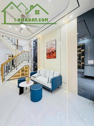 THỐNG NHẤT - HẺM NHÀ 4M - DTSD 60M2 - 3PN DƯỚI TRỆT - GẦN CITY LAND - NHỈNH 4 TỶ - 2