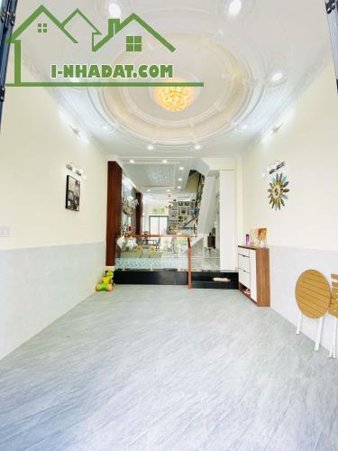 Bán nhà Đào Tông Nguyên Nhà Bè 4 tầng full nội thất chỉ 6.2 tỷ - 1