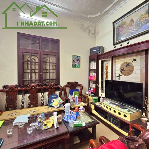 BÁN NHÀ PHỐ LỤA -HÀ ĐÔNG.                                DT:139m2 x 3t x 8m.mt. - 1