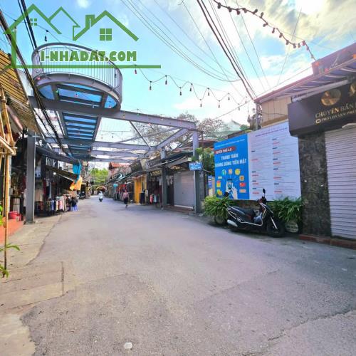 BÁN NHÀ PHỐ LỤA -HÀ ĐÔNG.                                DT:139m2 x 3t x 8m.mt. - 3