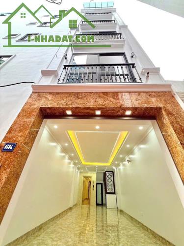 Bán nhà Phạm Văn Đồng, 47m2, phân lô, ô tô, nội thất chủ tặng,  nhỉnh 8tỷ.