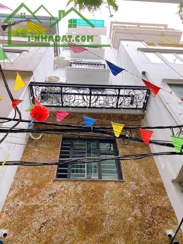 Bán nhà ngõ 40 Phan Đình Giót, Diện tích 59m x 7 tầng, mặt tiền 3.2m, giá 16.8 tỷ - 1