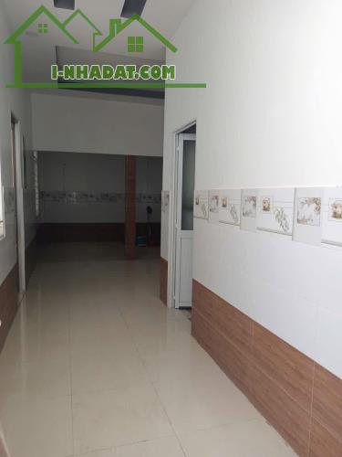 Gấp gấp anh chị ơi – chú em kẹt tiền, nhờ bán gấp căn nhà đẹp như mơ ở Nguyễn Ảnh Thủ Hóc - 1