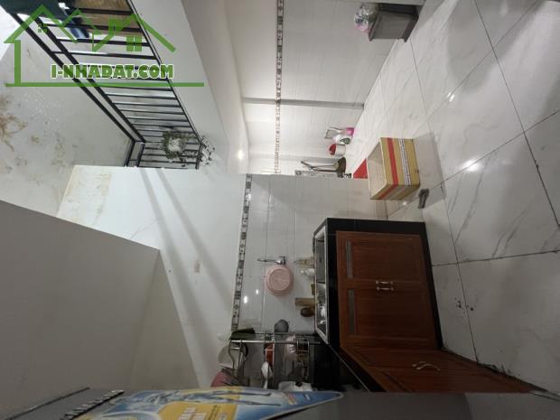 Bán chung cư Bàu Cát 2 Đồng Đen , Phường 14 Tân Bình,68m 2( 3.9x 18) 6 tỷ - 3