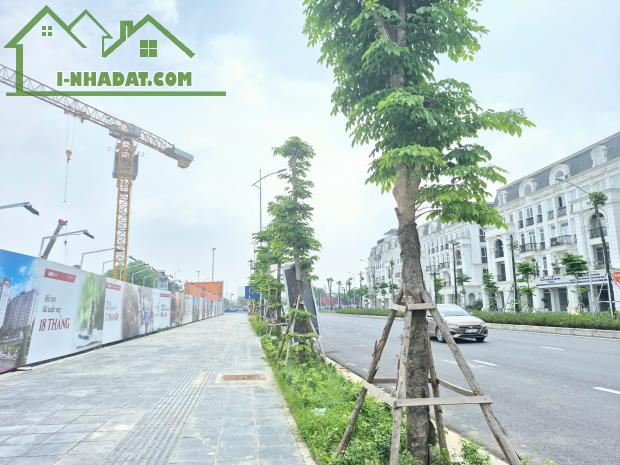 Bán căn hộ 56.1m2, 75 triệu/m2 tại dự án Hausman Đại Mỗ, ngay Lê Quang Đạo kéo dài,.