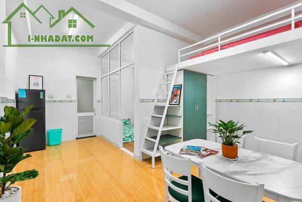 CHO THUÊ CĂN HỘ DỊCH VỤ 2PN - 2WC- 50M2 - PHAN VĂN HÂN P17