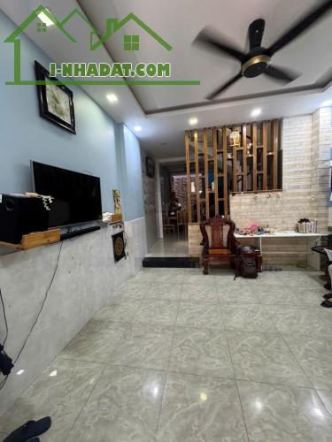 Bán nhà Mặt Tiền Khu Tên Lửa, Đường số 2 KDC Tân Tạo, 68m² (4.5 x 15) 3 TẦNG 4PN , Gấp bán - 1