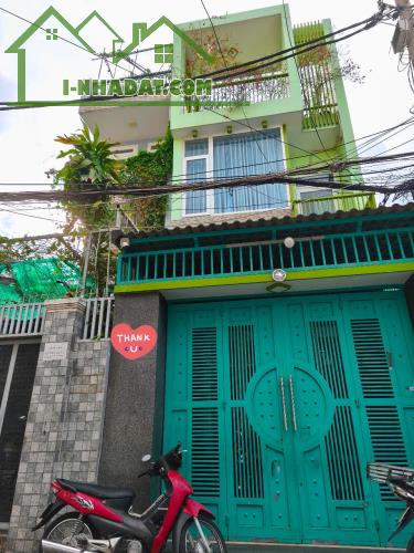NHÀ ĐẸP 3 TẦNG-4.2Mx24M-20M RA MẶT TIỀN NGAY CHỢ PHẠM VĂN BẠCH