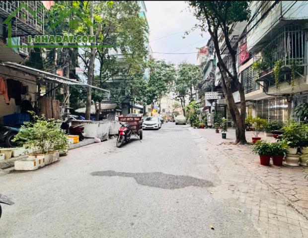 🏡 BÁN NHÀ LÔ GÓC MẶT ĐƯỜNG KINH DOANH ĐỈNH Ô TÔ ĐỖ NGÀY ĐÊM CÁCH KĐT ĐÔ NGHĨA CHỈ 300m