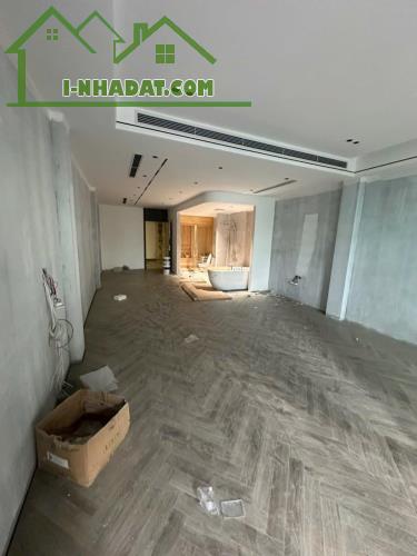 💜💜TUYỆT PHẨM NHÀ PHỐ NGUYỄN VĂN CỪ 101M2X7T MT 5M CHÀO 26.8 TỶ - GARA Ô TÔ 2-3 CHIẾC - F - 3