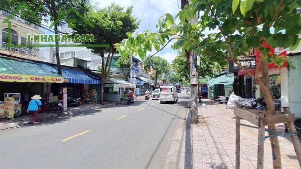 Bán nhà mặt phố Tân Hòa Đông, Q.6, 10 tỷ, MT 5.4m, sổ hồng