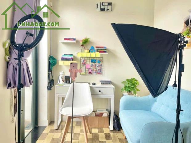 CHỈ 1.X TỶ – NHÀ 3 TẦNG-5x5- HẺM LÊ VĂN LƯƠNG – NHÀ BÈ – Ở NGAY, THAY TRỌ!