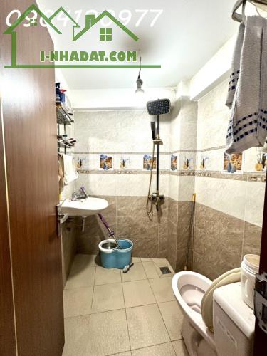 Nhà sát mặt tiền Phạm Văn Bạch, Phường 15, Tân Bình, 62m2, (4.2 x15m), chỉ 5.5 đồng - 4