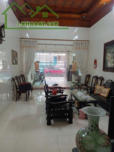 Bán nhà Văn Cao - Tô Vũ, 90m 4 tầng, đường 12m, giá 6.1 tỉ cực rẻ - 4