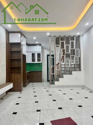 Nhà đẹp 5 tầng Phố Lụa – 40m² – 4 ngủ – Giá SIÊU HỜI - 1