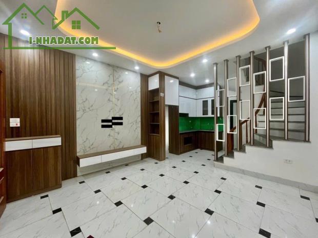 Nhà đẹp 5 tầng Phố Lụa – 40m² – 4 ngủ – Giá SIÊU HỜI - 2