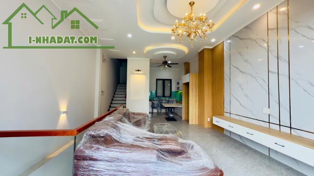 Bán nhà 1T2L 182m2 Khu TT hành chính mới TP Biên Hòa Đồng Nai chỉ 4,5 tỷ