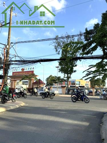 CHO THUÊ nguyên căn Nhà 2 Lầu, cách Chợ  TRẦN QUANG DIỆU chỉ 70m - BÌNH THUỶ - 2