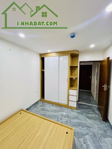 Bán CCMN Mễ Trì Thượng, Nam Từ Liêm, mới, thang máy 62m2, 8 tầng, mt 5.1m, giá 13.68 tỷ.