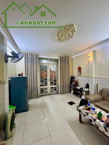 Bán nhà Gò Vấp, hẻm xe hơi Quang Trung , ngay Vincom,  86M² x 2 tầng,4 Pn, 7tỷ - 2