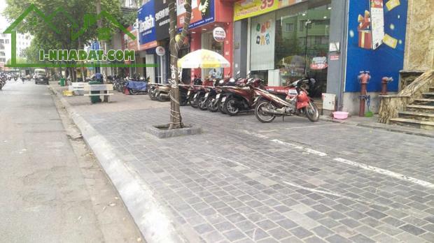 ❤️CHO THUÊ Nhà Mặt Phố Nguyễn Phong Sắc, DT 60m, 5 tầng, MT 4.5m, THÔNG SÀN, KD