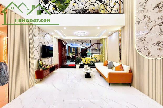 Bán nhà hẻm xe hơi, Phạm Văn Chiêu, Gò Vấp, 56 m² (4m x 14m) - Giá 8.6 tỷ TL