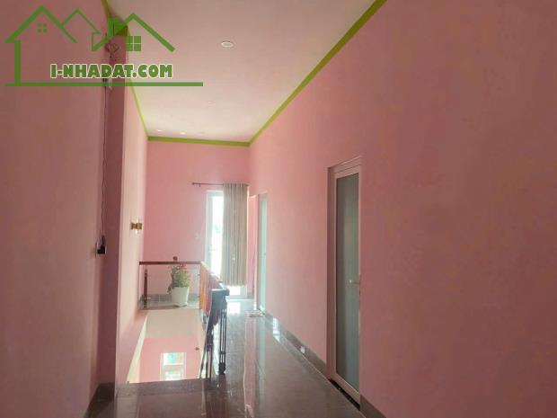 Nhà sổ riêng thổ cư giá rẻ 2.4 tỷ/65 m2/1 lầu 1 trệt, đường ô tô - 2