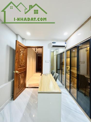 Bán nhà Phường 12 Gò Vấp, Bùi Quang Là, hẻm oto thông, 5 tầng, giá 5.7 tỷ - 1