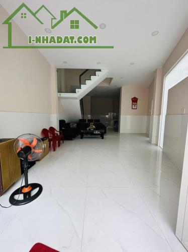 **Bán nhà phường 2, Tân Bình** HXH đường Bạch Đằng, (5x16) 3 tầng 11 tỷ - 1
