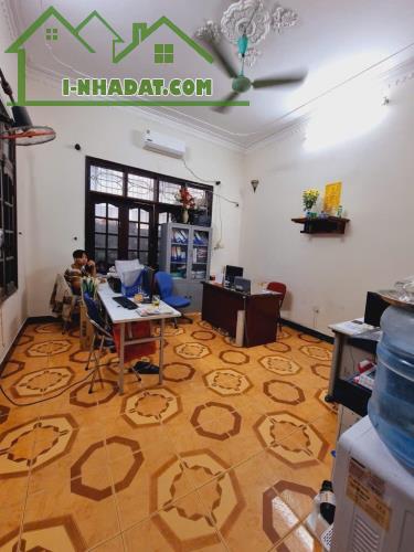 CƠ HỘI! BÁN NHANH nhà Phương Mai - DT KHỦNG 125m Trung tâm Đống Đa - Gara Ô Tô qua nhà. - 3